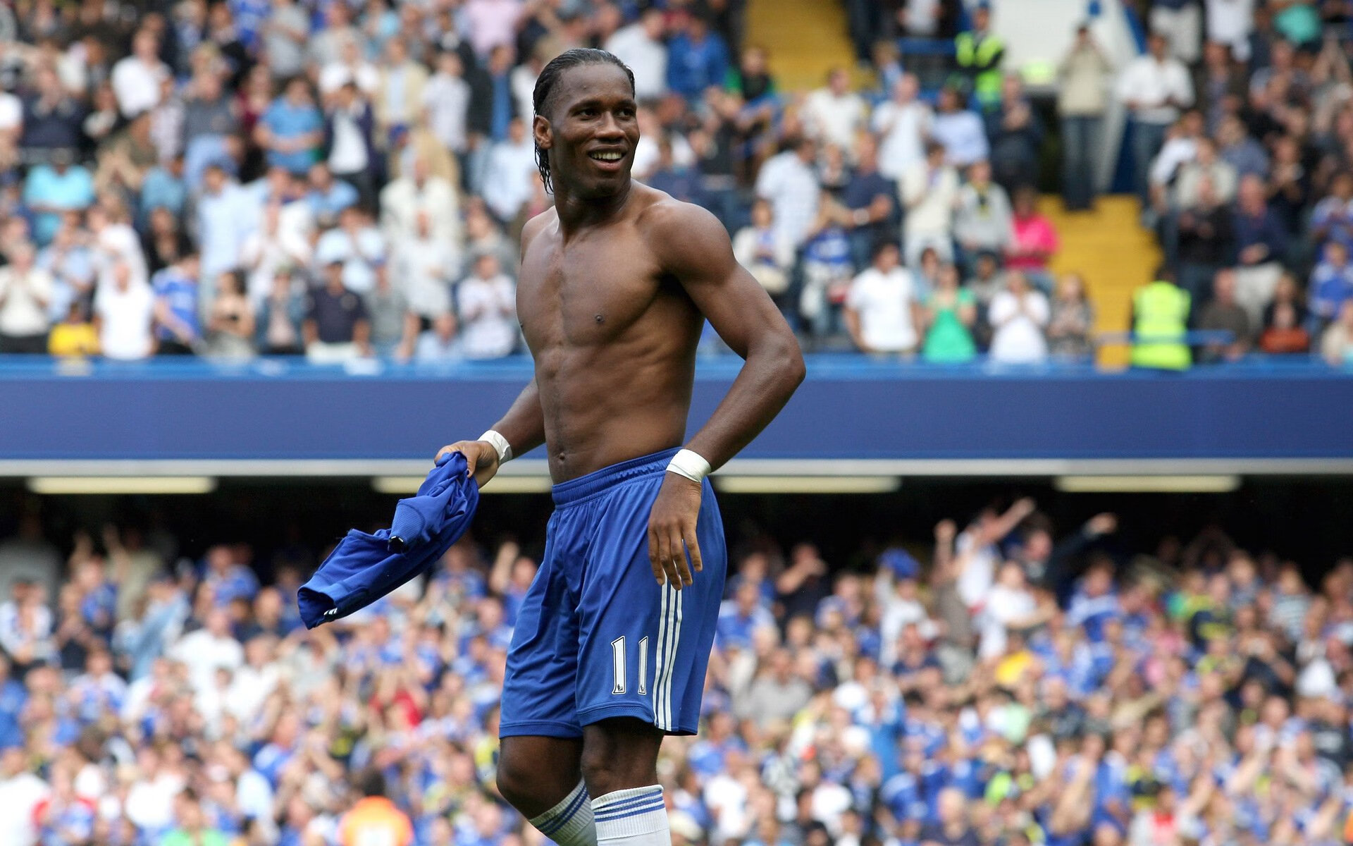 开云体育官网-伊萨克让比赛提前失去悬念,苏格兰生死战取胜曼联的战术启示